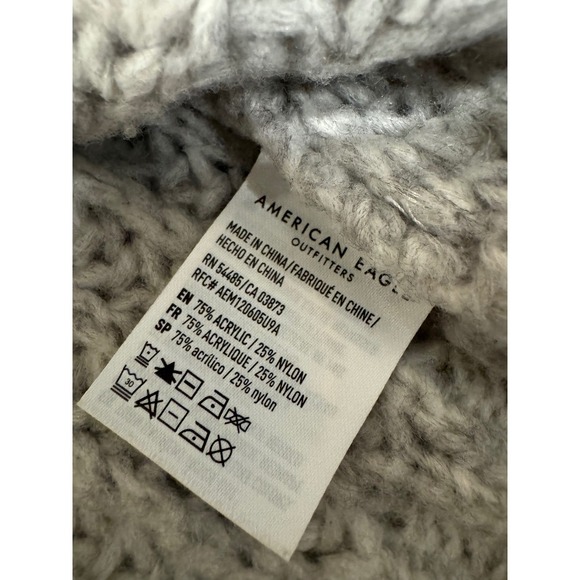 American Eagle Chunky Knit Cropped Sweater Women's Small Gray - Picture 4 of 4